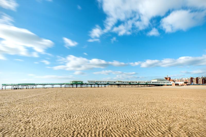 Offshore - The Inn Collection Group Lytham St Annes Extérieur photo